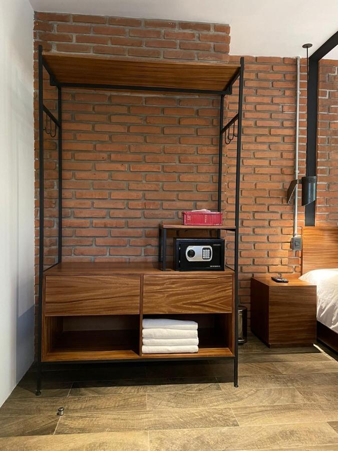Hotel Oxu Solo Adultos Valle de Bravo Eksteriør bilde