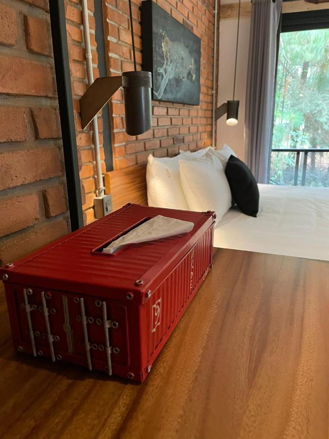 Hotel Oxu Solo Adultos Valle de Bravo Eksteriør bilde