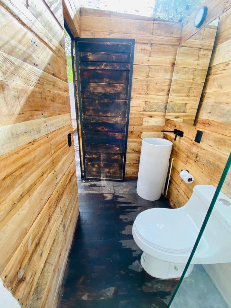 Hotel Oxu Solo Adultos Valle de Bravo Eksteriør bilde